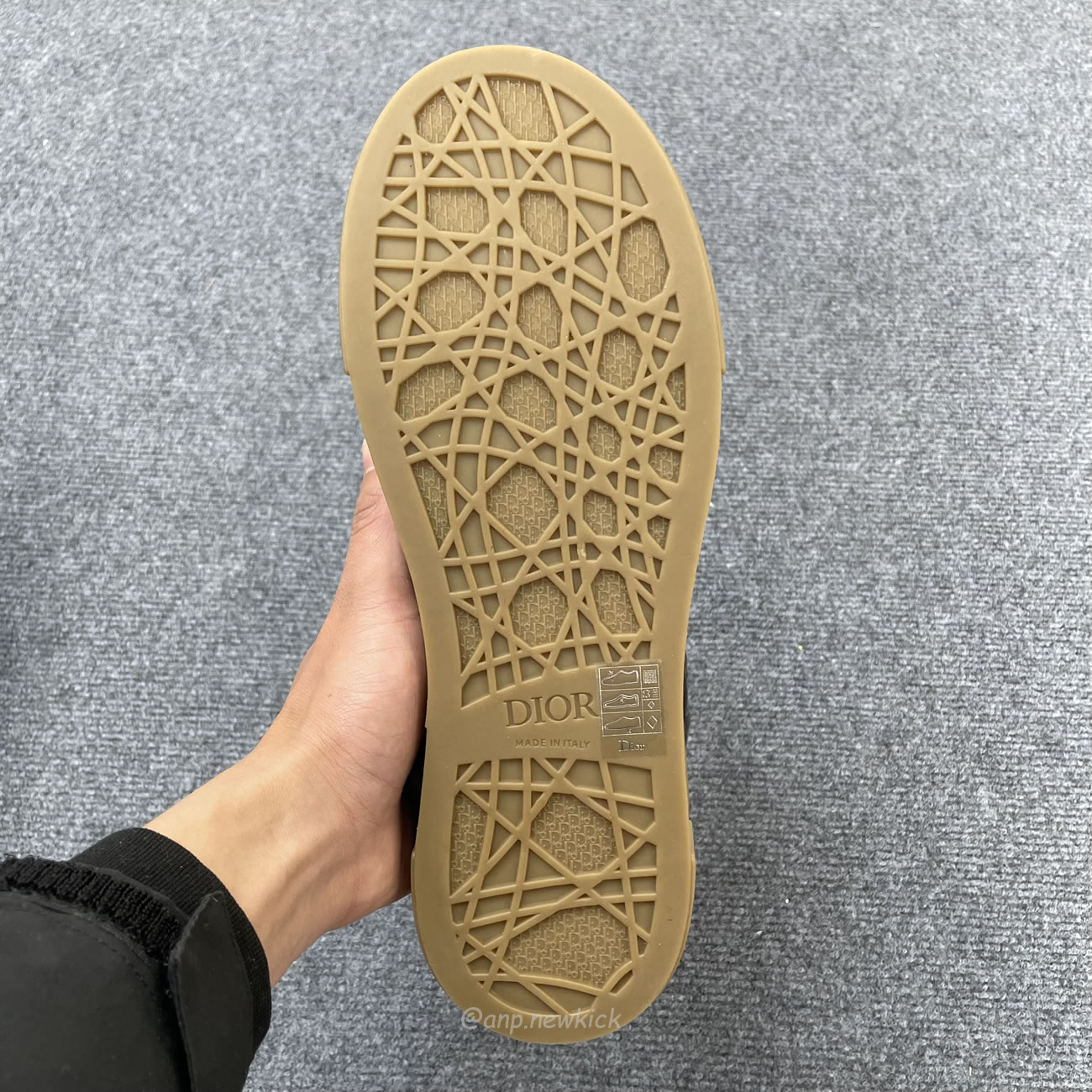 Dior X Stone Island B33 2024 Sneaker (5) - newkick.org